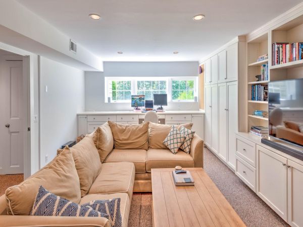 East Hamptons Vacation Home with Pool Four Bedroom
