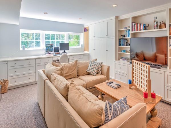 East Hamptons Vacation Home with Pool Four Bedroom