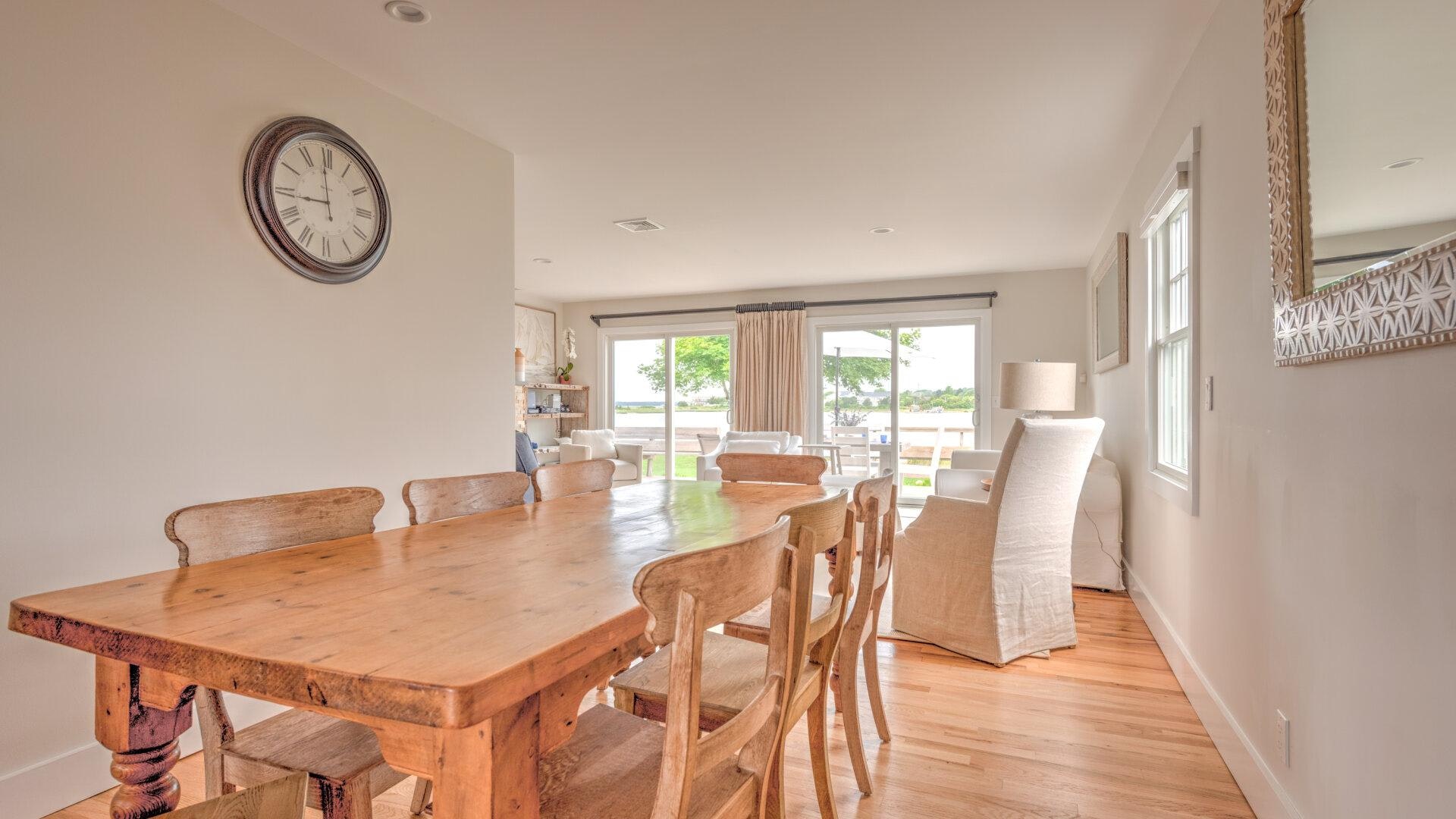 Hamptons Home 999871