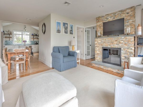 Hamptons Home 999871