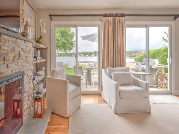 Hamptons Home 999871