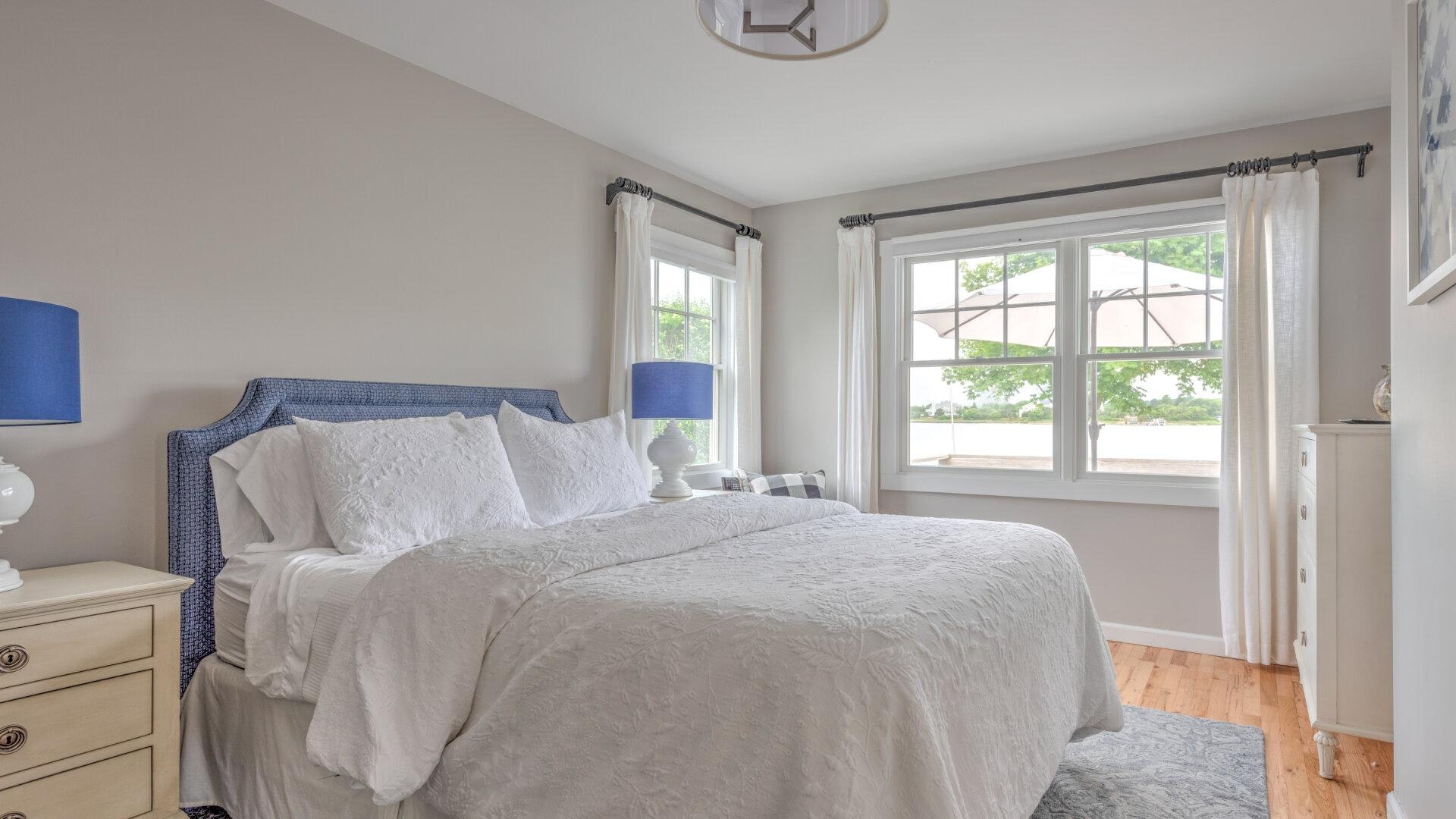 Hamptons Home 999871