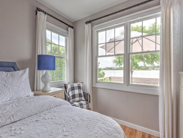 Hamptons Home 999871