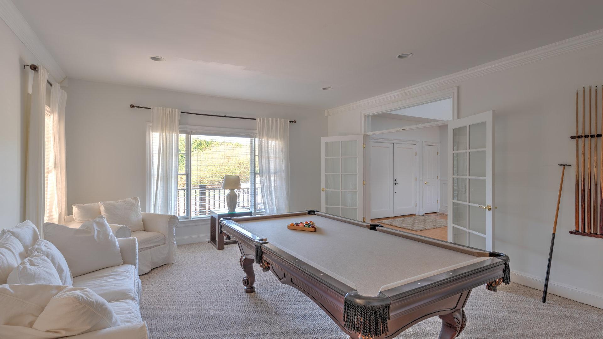 Hamptons Home 999872