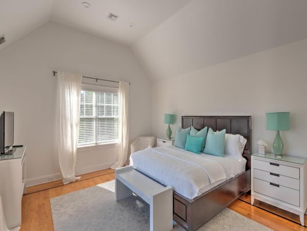 Hamptons Home 999872
