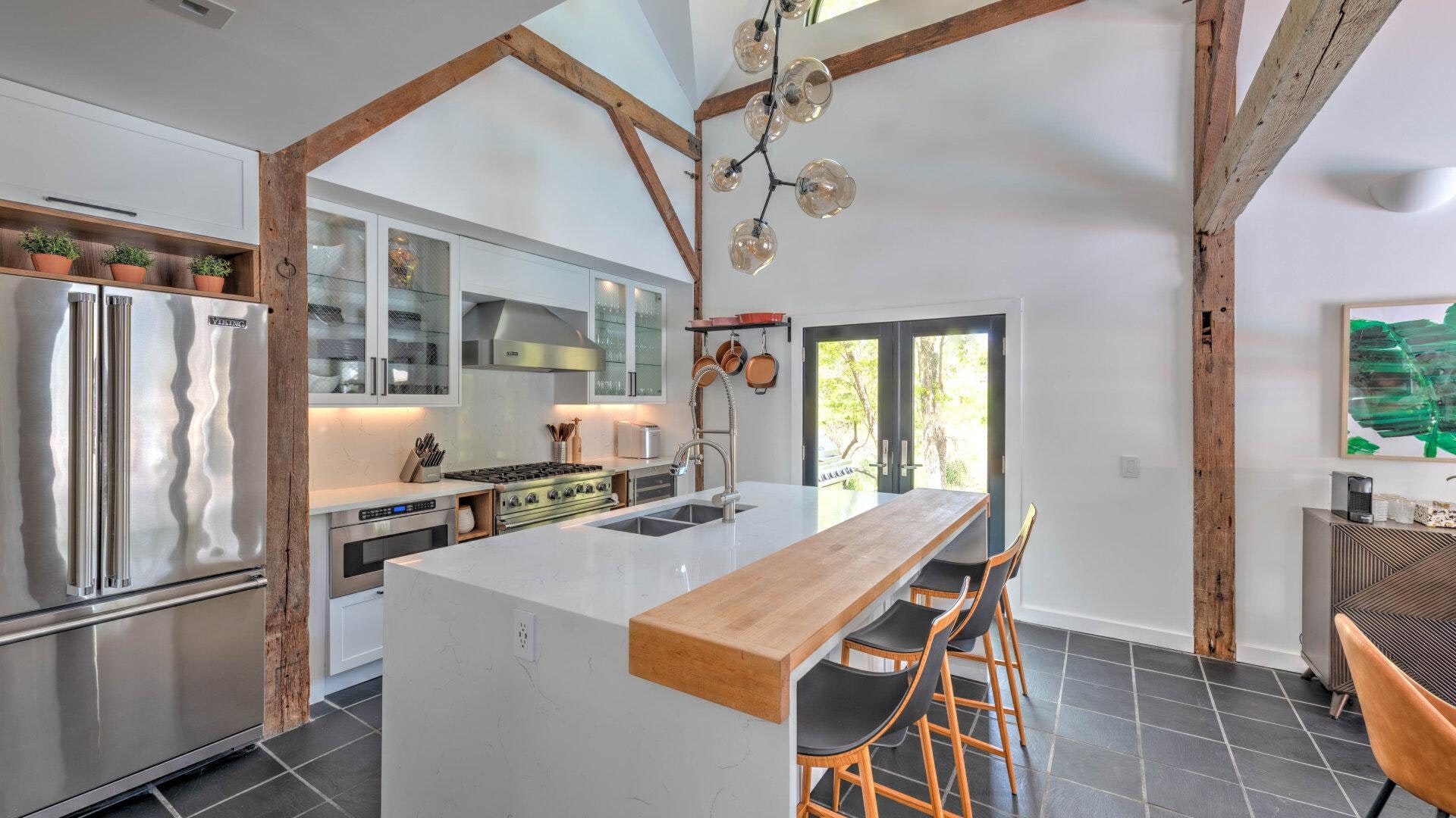 Water Mill Vacation Home Four Bedroom with Pool