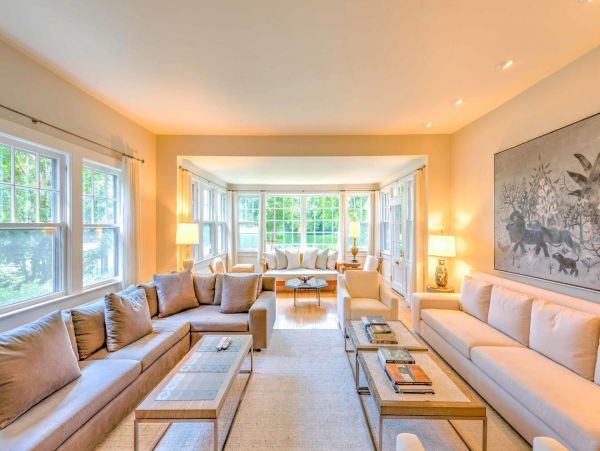Hamptons Home 999875