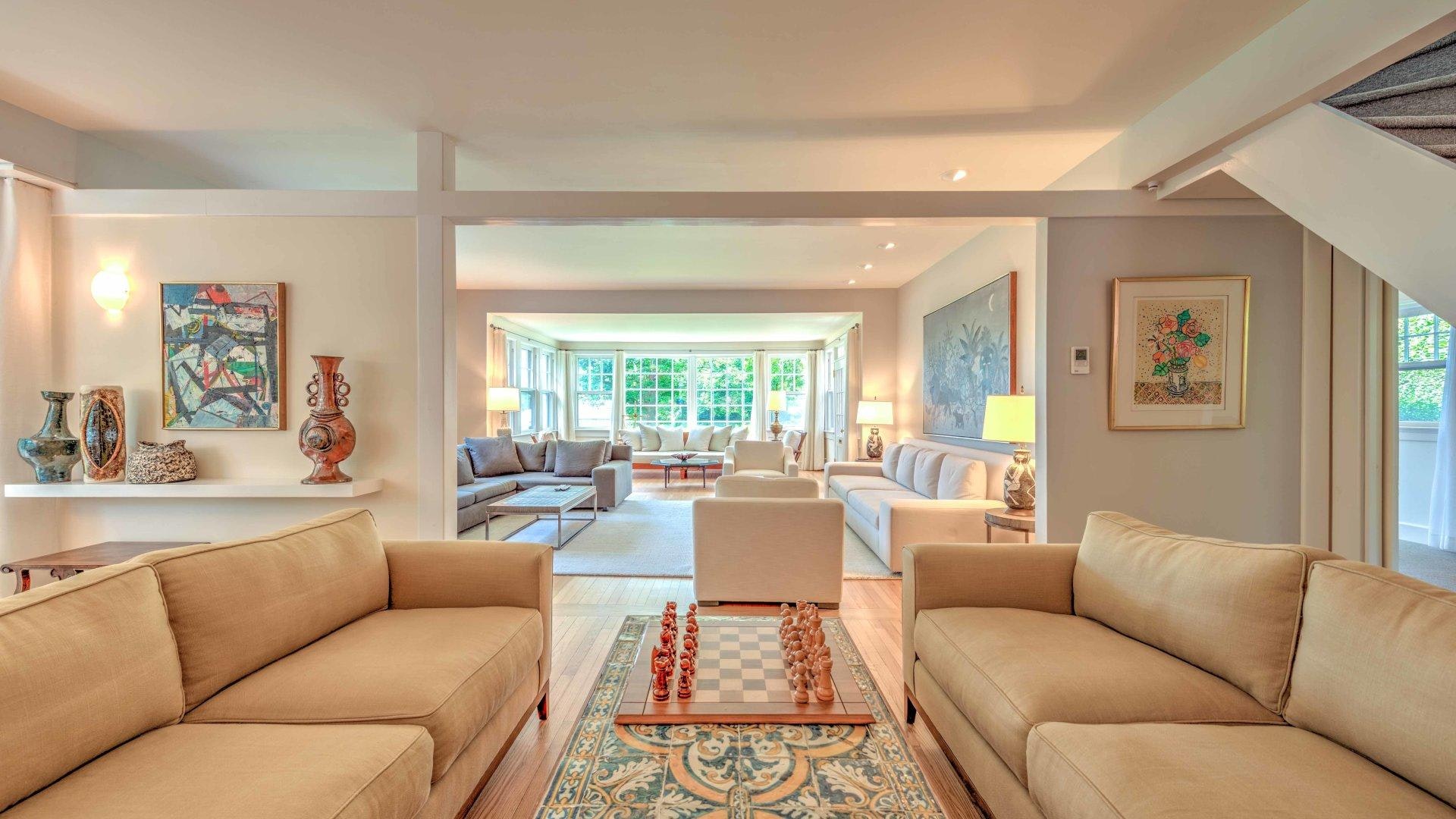 Hamptons Home 999875