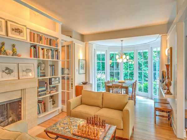 Hamptons Home 999875