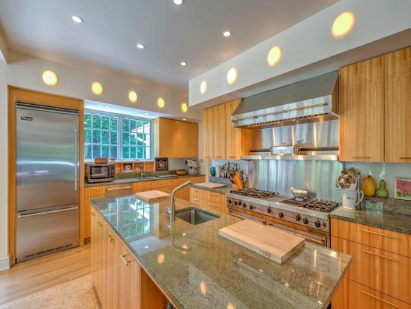 Hamptons Home 999875