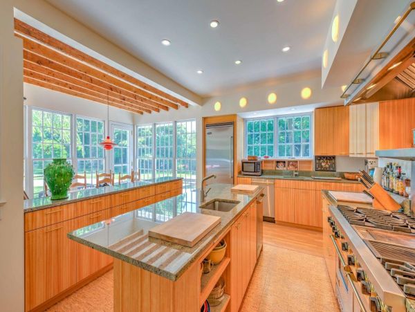 Hamptons Home 999875
