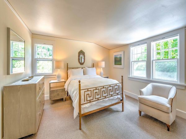 Hamptons Home 999875