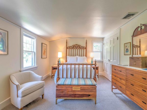 Hamptons Home 999875