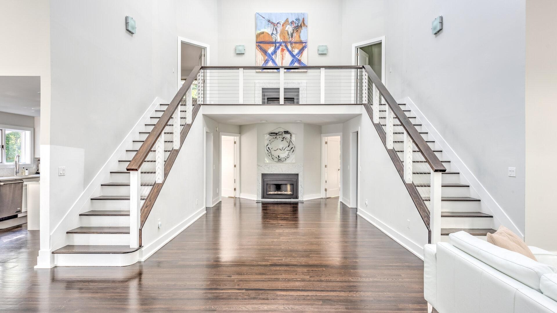 Hamptons Vacation Home Six Bedroom with Pool
