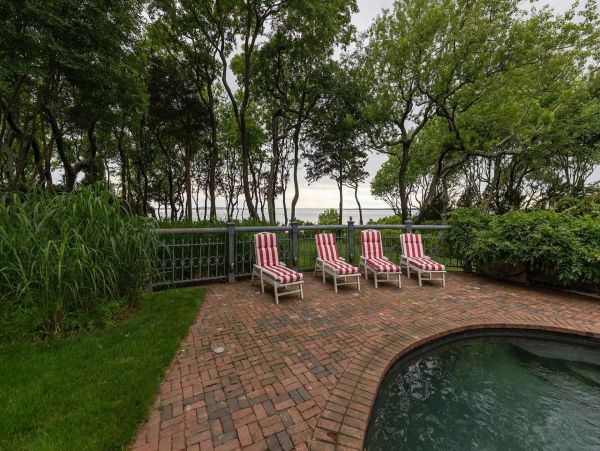 Hamptons Home 999877