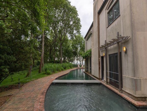 Hamptons Home 999877