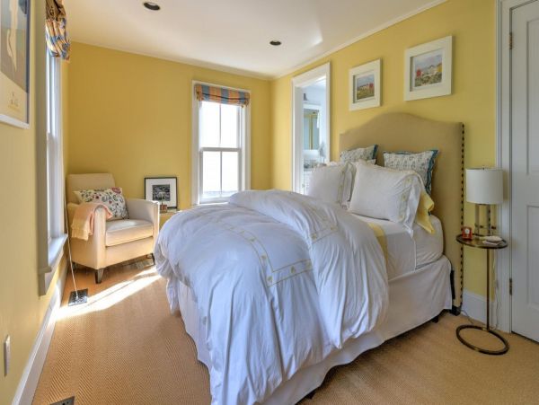 Southampton Vacation Home Six Bedroom with Pool