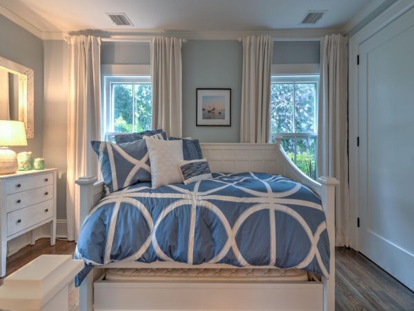 Hamptons Home 999883