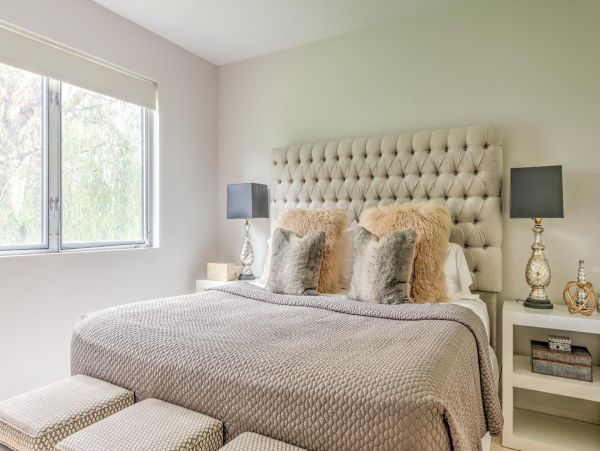Gorgeous Hamptons Vacation Home with Private Pool Sleeps 15