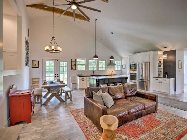 Hamptons Home 999890