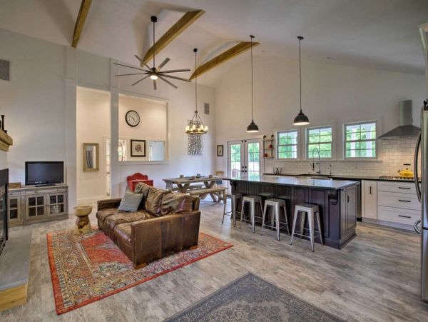 Hamptons Home 999890