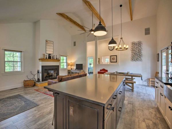 Hamptons Home 999890