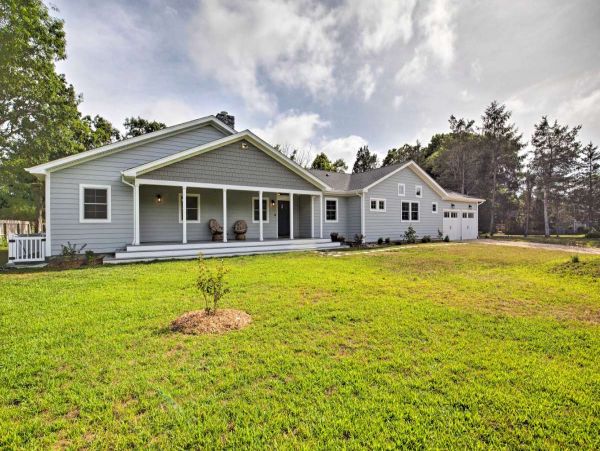 Hamptons Home 999890