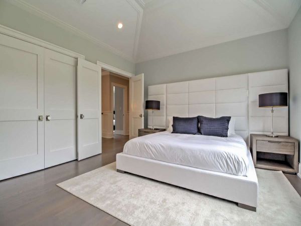 Beautiful Hamptons Vacation Rental with Private Pool