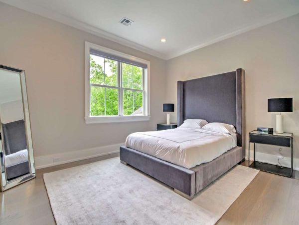 Beautiful Hamptons Vacation Rental with Private Pool