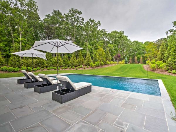 Beautiful Hamptons Vacation Rental with Private Pool
