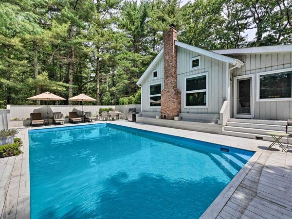 Hamptons Home 999894