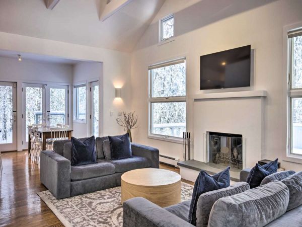 Hamptons Home 999894