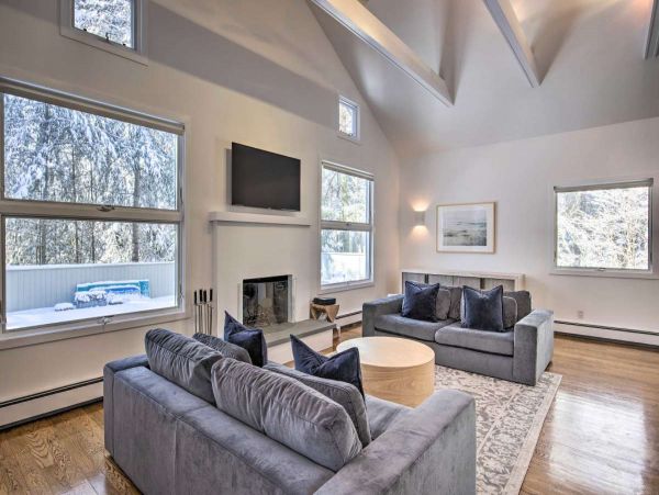 Hamptons Home 999894