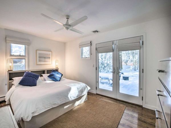 Hamptons Home 999894
