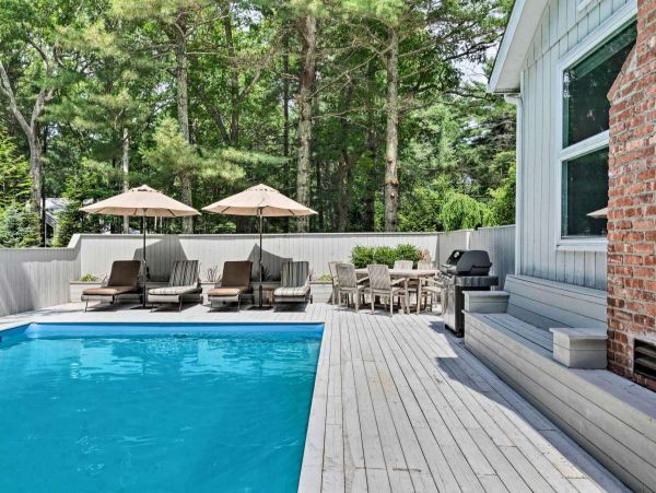 Hamptons Home 999894