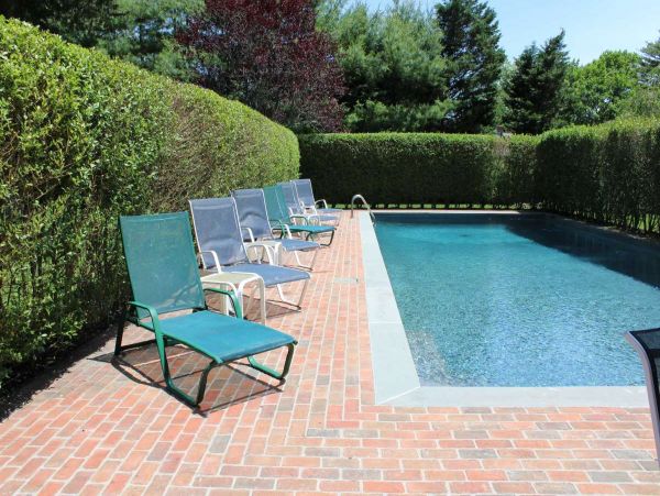 Hamptons Home 999895