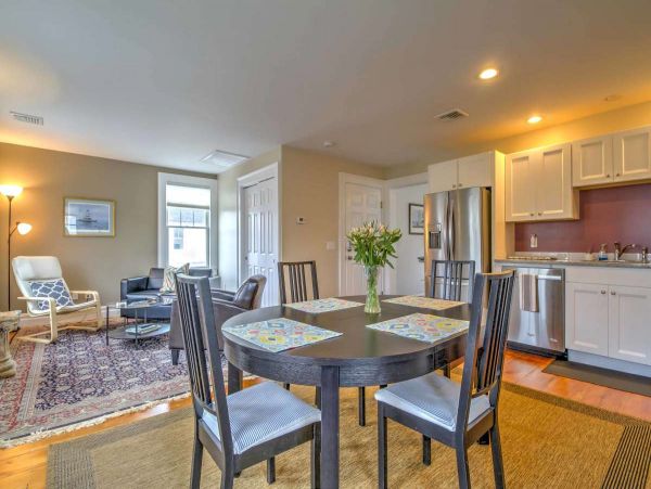 Hamptons Home 999898