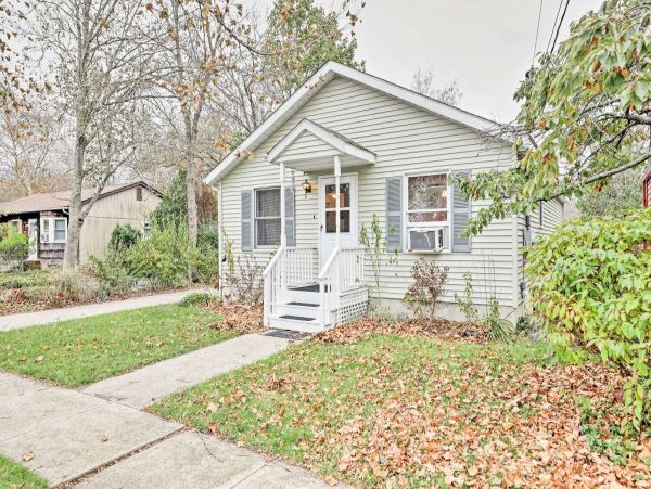 Hamptons Home 999899