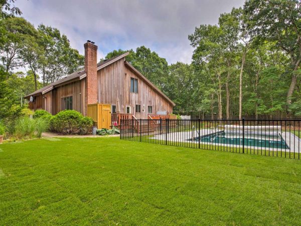 Hamptons Home 999907