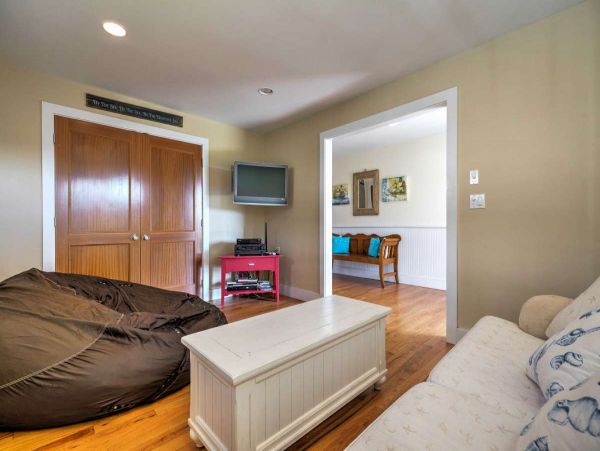 Hamptons Home 999908