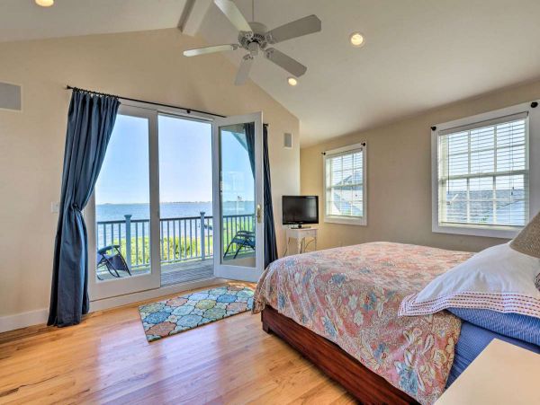 Hamptons Home 999908