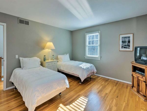 Hamptons Home 999911