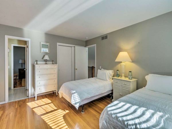 Hamptons Home 999911