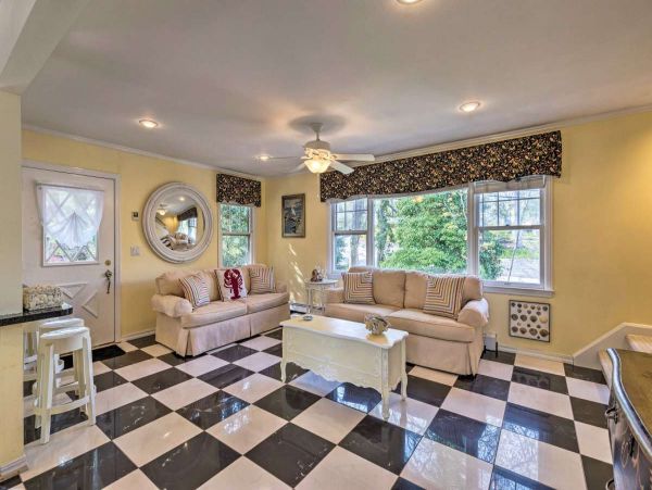Hamptons Home 999916