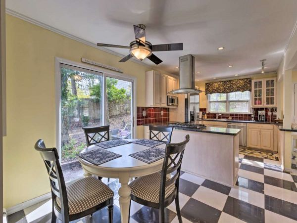 Hamptons Home 999916