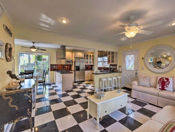 Hamptons Home 999916