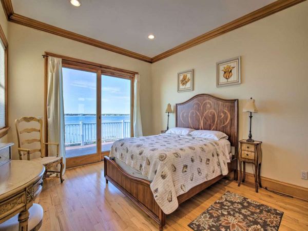 Hamptons Home 999928