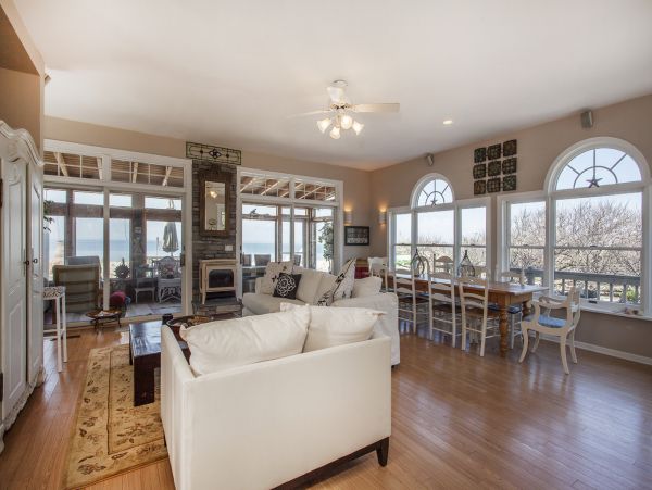 Hamptons Home 999929