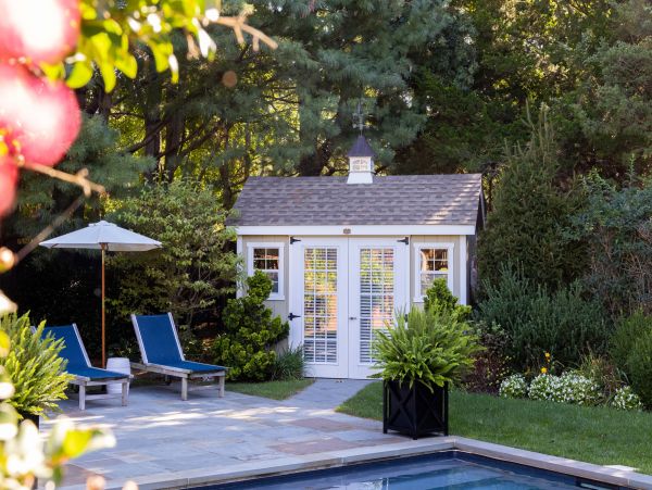 Lovely Home with Pool Understated Elegance