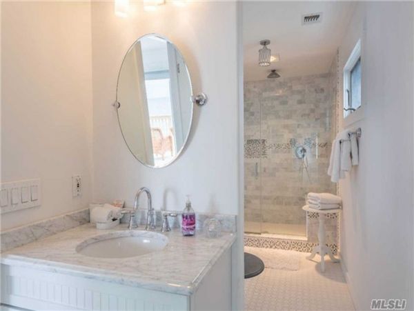 Hamptons Home 999938